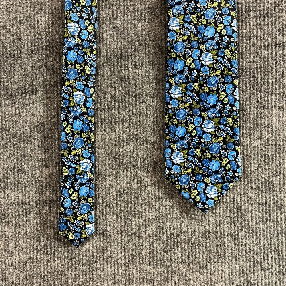 Pierre Cardin Mens Floral Necktie Blue Green Navy Hand Made Polyester Tie